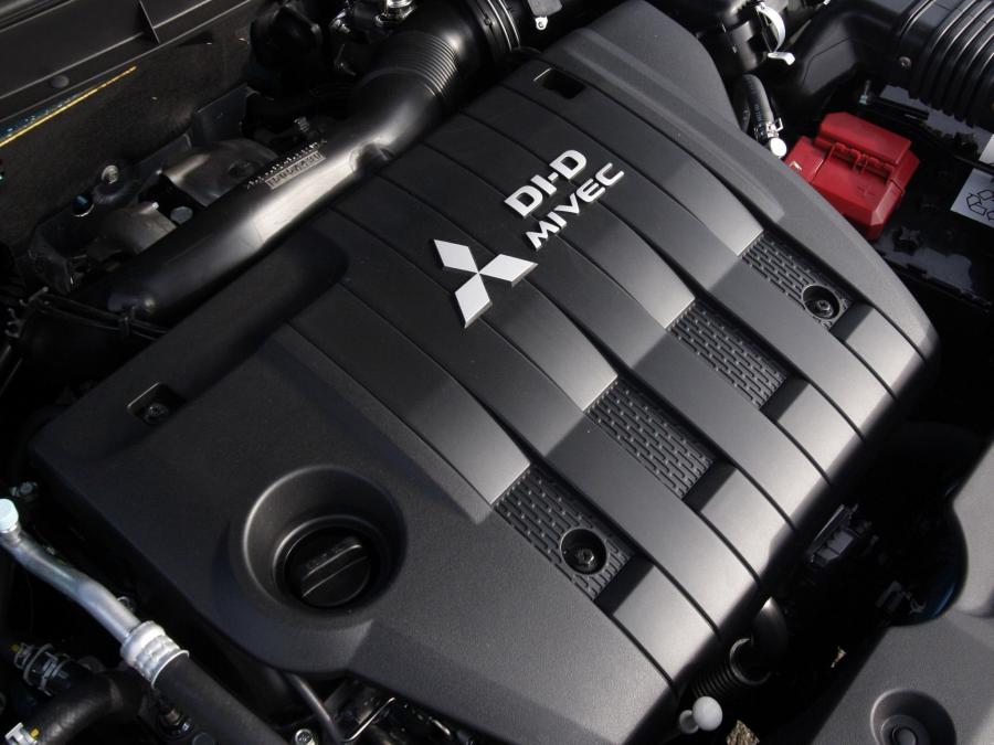  Mitsubishi ASX 2010 года  (фото 70 из 82)